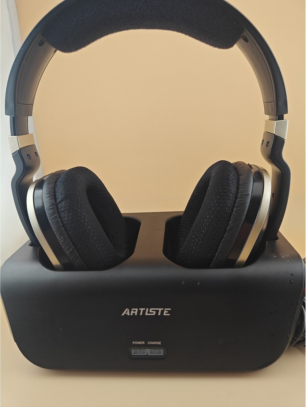 Artiste ADH300 2.4GHz Wireless TV Headphones Rechargeable Dock Audio Cord